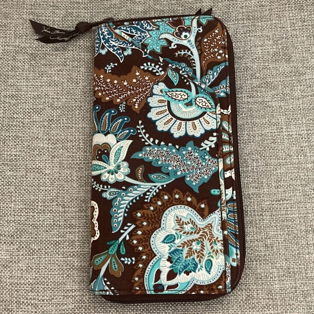 Vera Bradley Travel Organizer Wallet in Java Blue